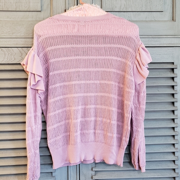 💜Cato Est 1946 Women's Sweater Ruffled Shoulder Size XL Lavender - Picture 2 of 4